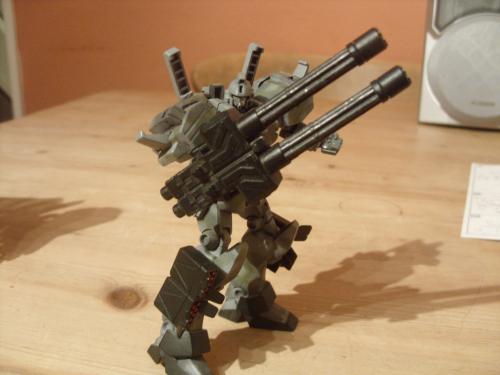 gundam heavy arms custom , painted in some nazi war machine cammo pattern by my good friend and tanksmith spurty !!